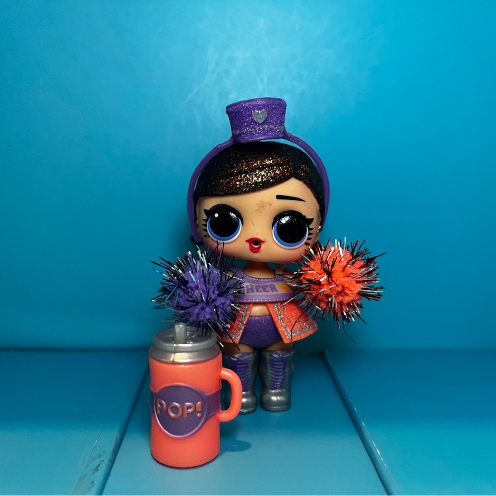LOL Surprise - All-Star Sports Series 2 - Cheer - Cheerettes’ Majorette
